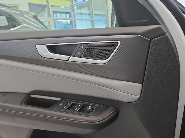 New 2026 Volkswagen Atlas Peak Edition image 11