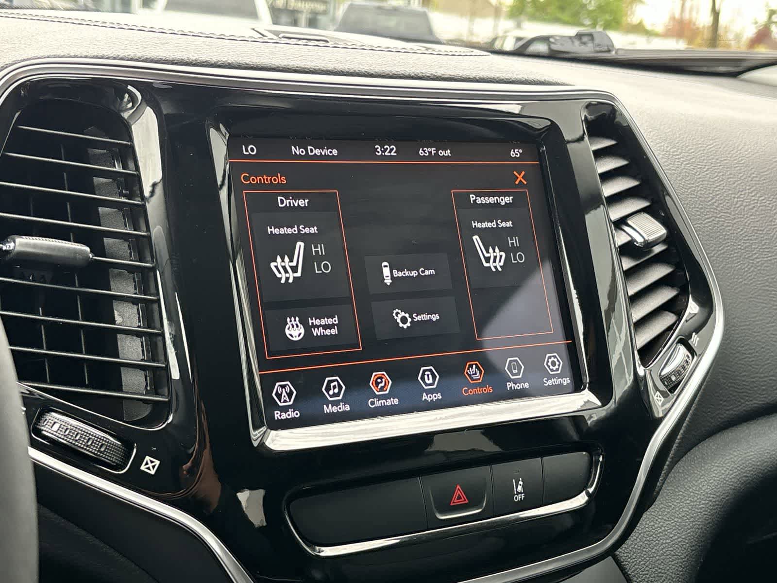 Certified 2022 Jeep Cherokee Limited AWD/4WD image 21