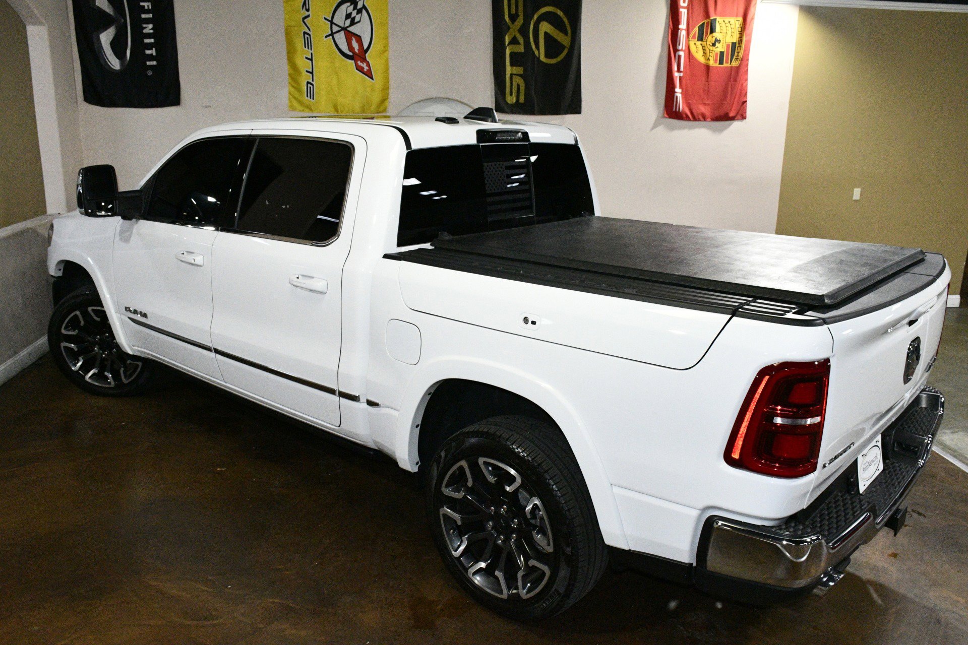 Used 2025 RAM 1500 Limited AWD/4WD image 80