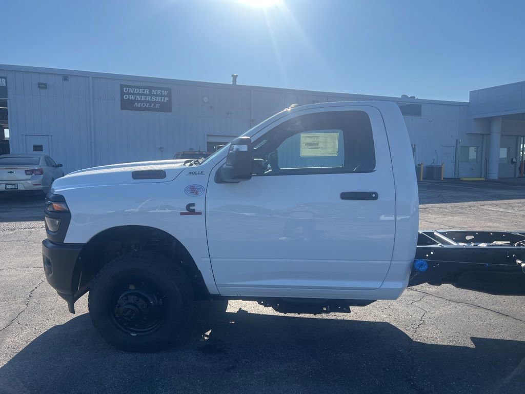 New 2026 RAM 3500 Tradesman image 6