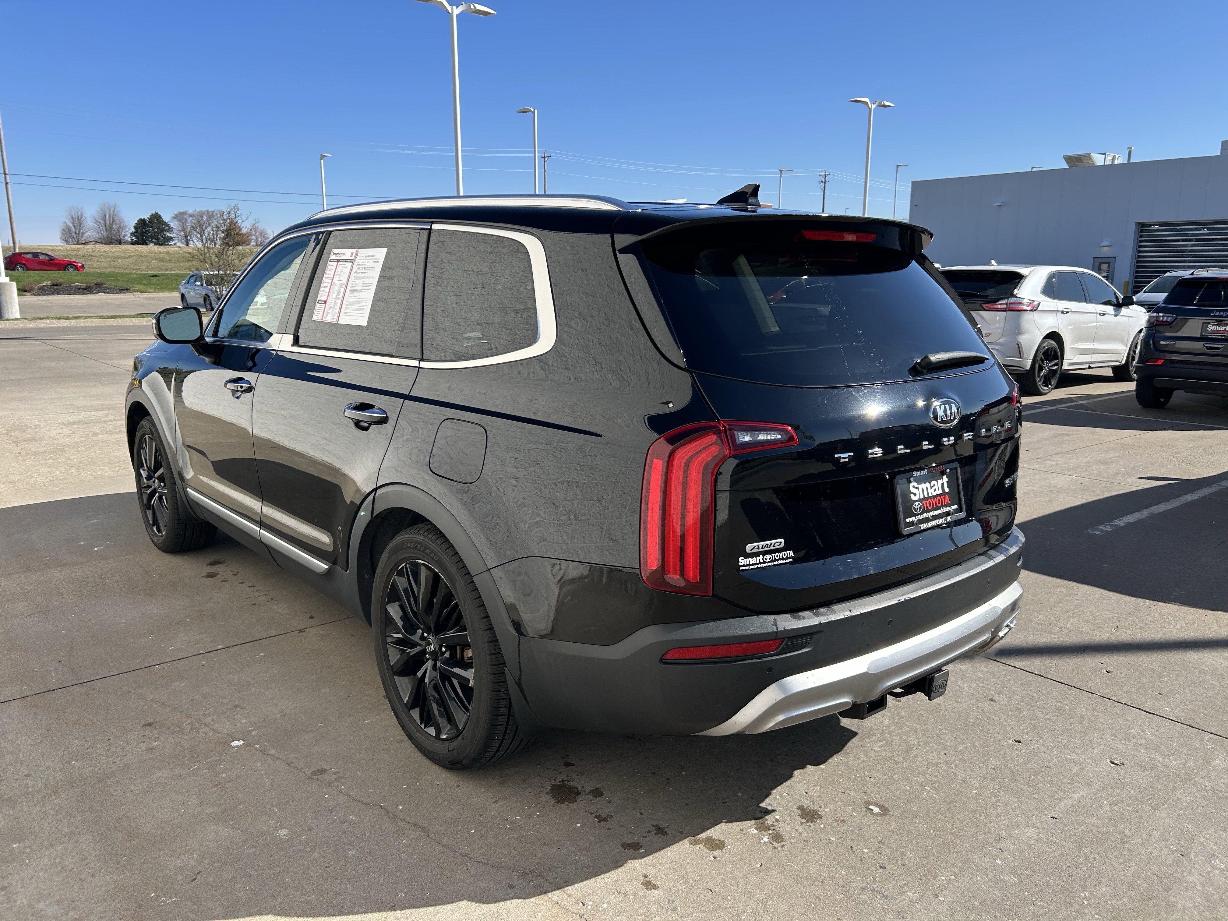 Used 2020 Kia Telluride SX w/ Towing Package AWD/4WD image 5