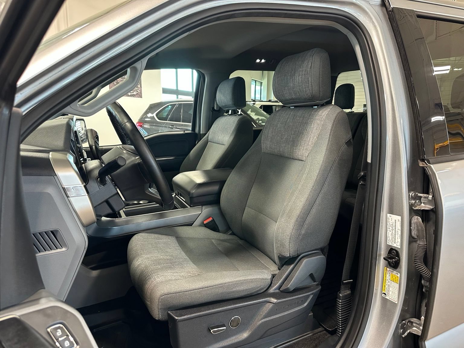 Used 2021 Ford F150 XLT w/ Equipment Group 301A Mid RWD image 14