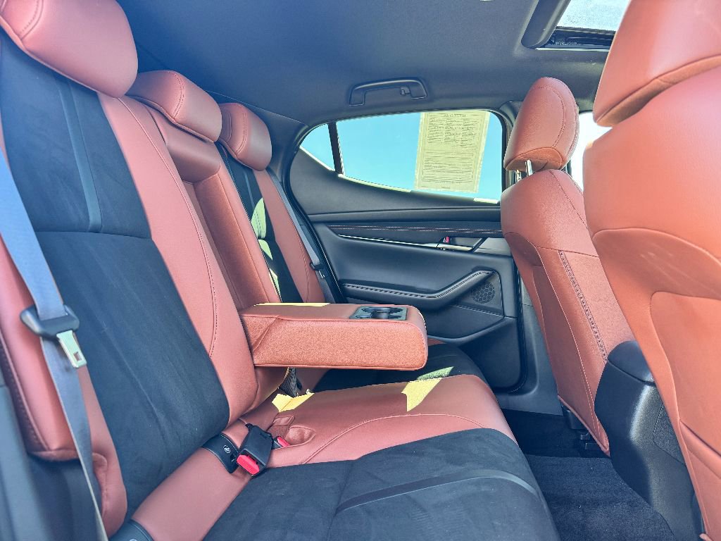 Certified 2025 MAZDA MAZDA3 Carbon image 15