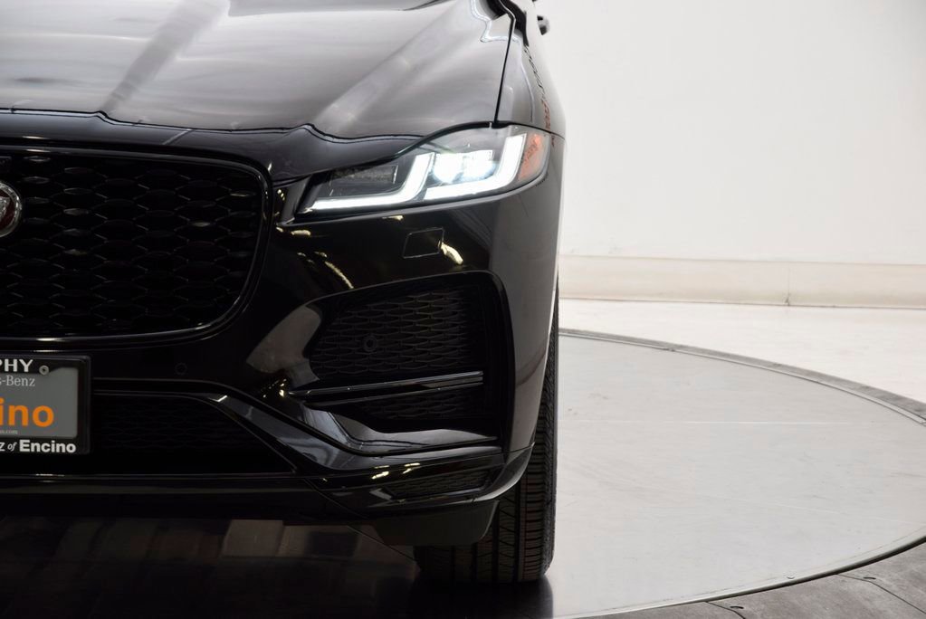 Used 2021 Jaguar F-PACE S image 10