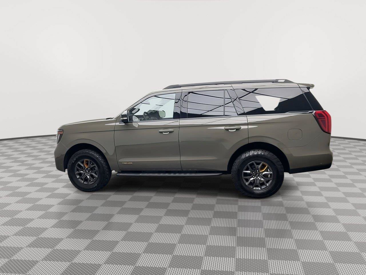 Used 2025 Ford Expedition Tremor AWD/4WD image 44
