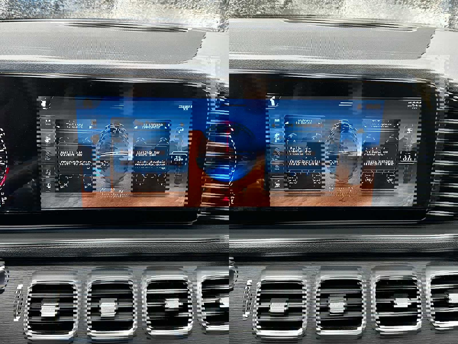 Used 2025 Mercedes-Benz GLE 450e 4MATIC image 30