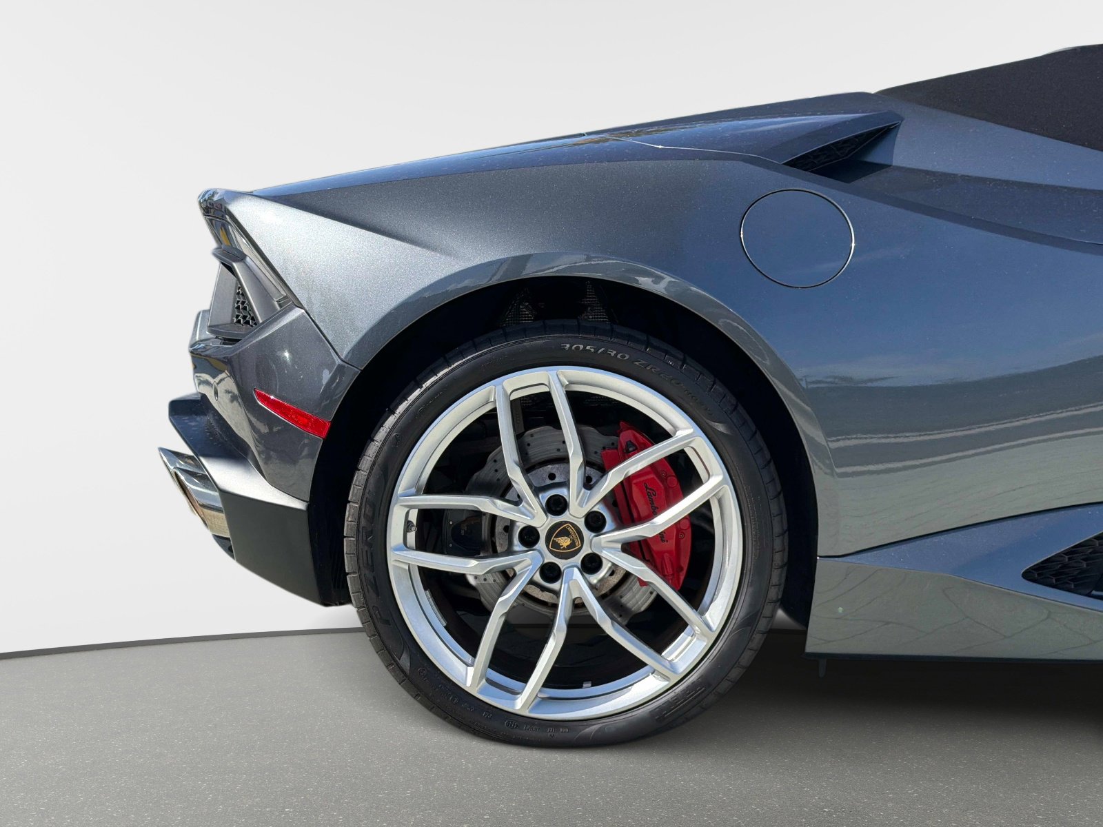 Used 2018 Lamborghini Huracan LP 580-2 image 19