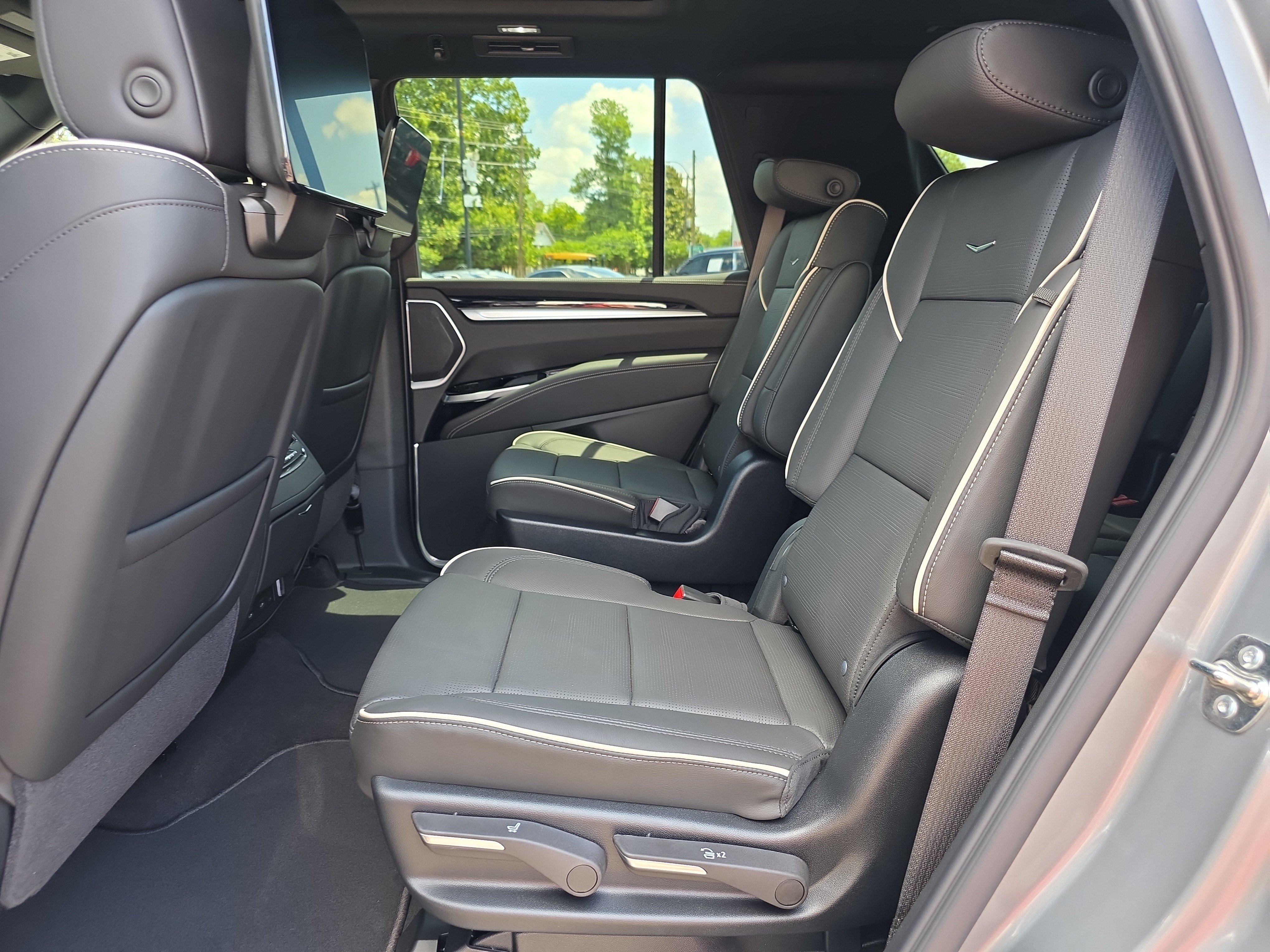 New 2026 Cadillac Escalade Sport w/ Touring Package AWD/4WD image 6