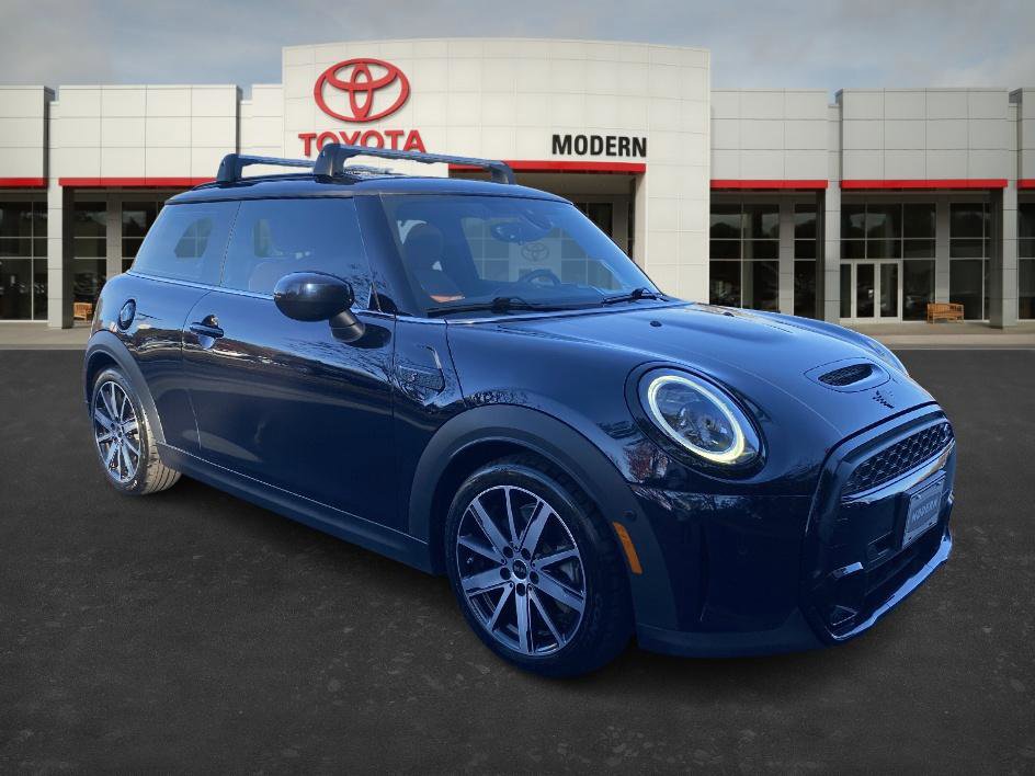 Used 2023 MINI Cooper S image 7