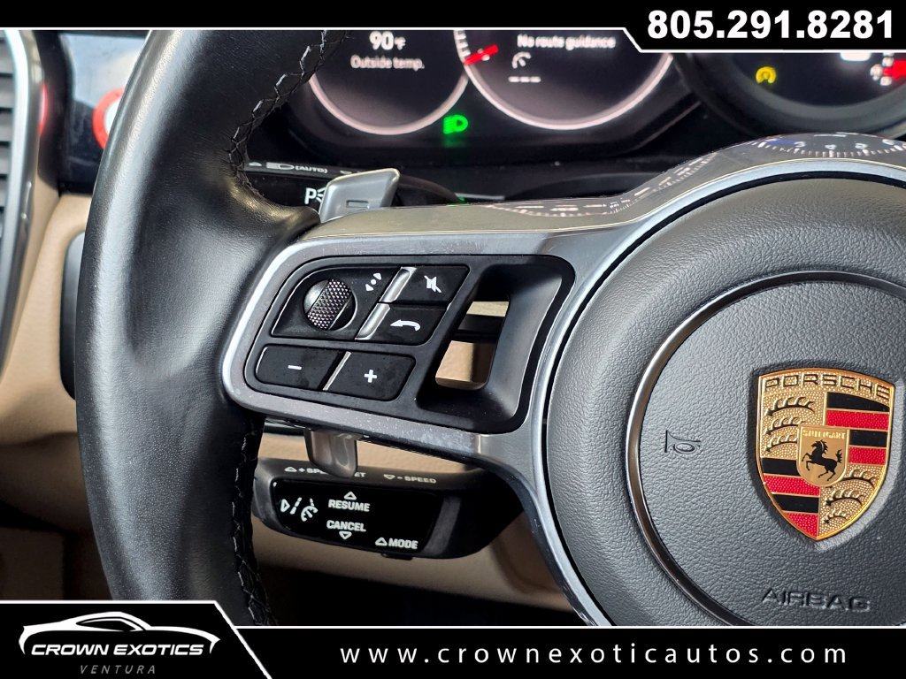 Used 2022 Porsche Cayenne Platinum Edition AWD/4WD image 37