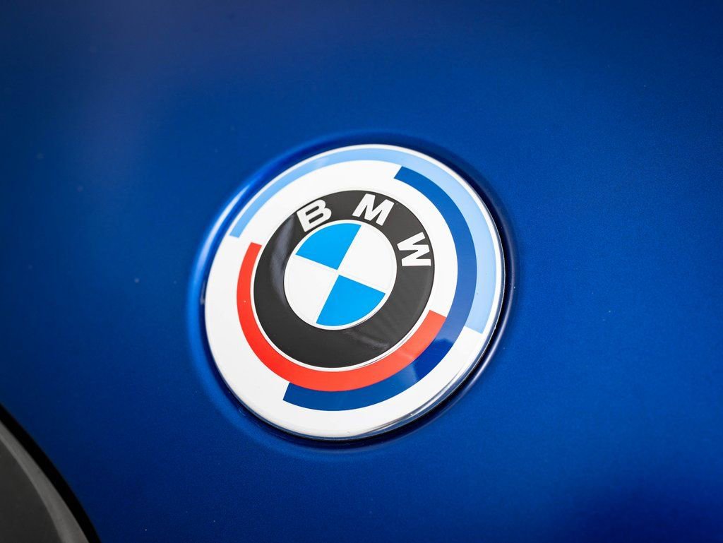 Used 2023 BMW M8 Competition w/ M Carbon Exterior Package image 18