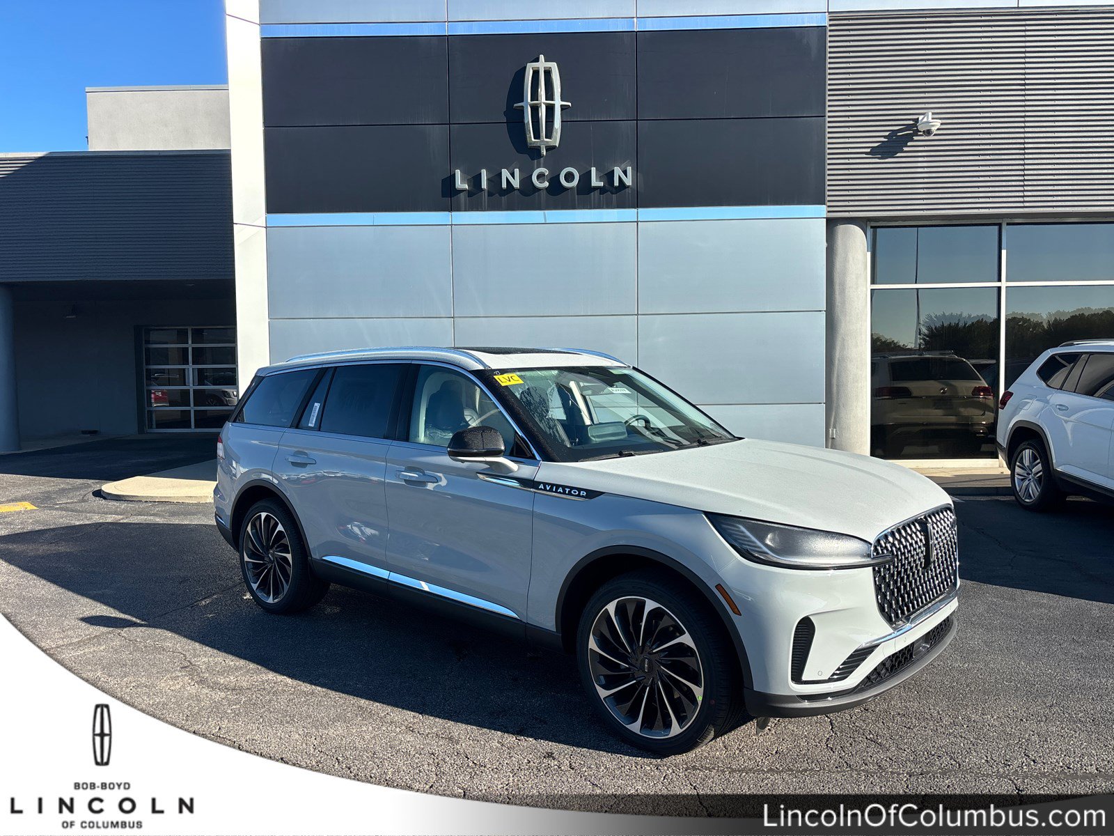 New 2027 Lincoln Aviator Reserve AWD/4WD image 1