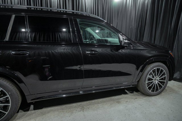 New 2026 Mercedes-Benz GLS 450 4MATIC image 4