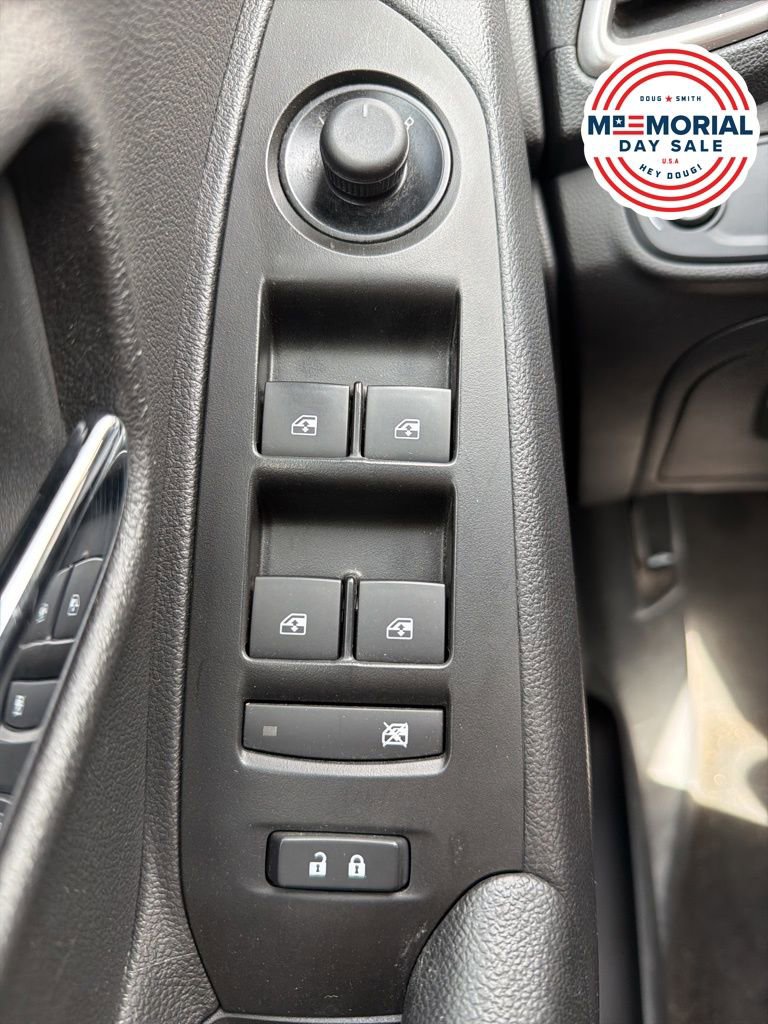 Used 2022 Chevrolet Trax LT w/ Driver Confidence Package AWD/4WD image 6