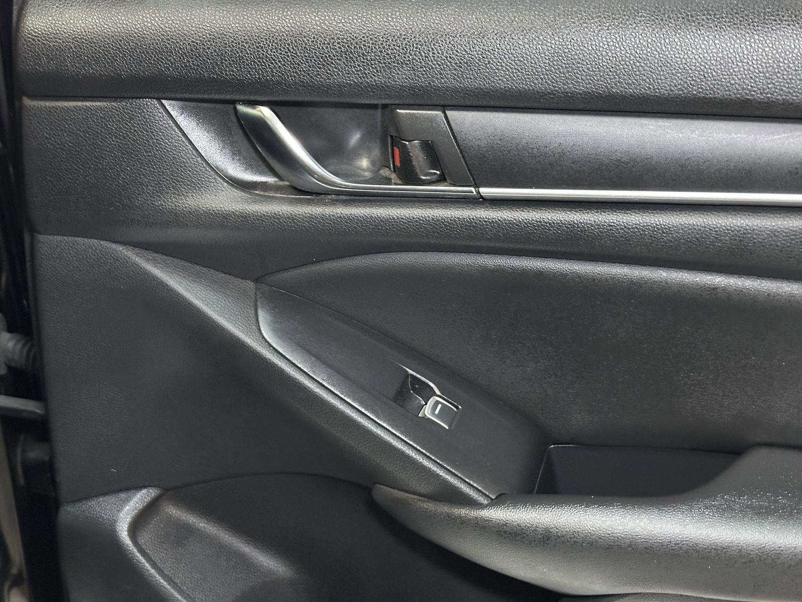 Certified 2021 Honda Accord Sport image 35