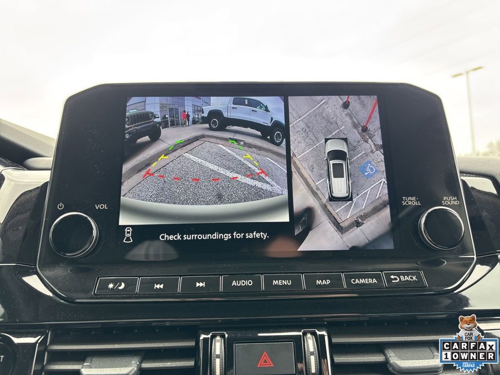 Used 2025 Nissan Pathfinder SL image 71