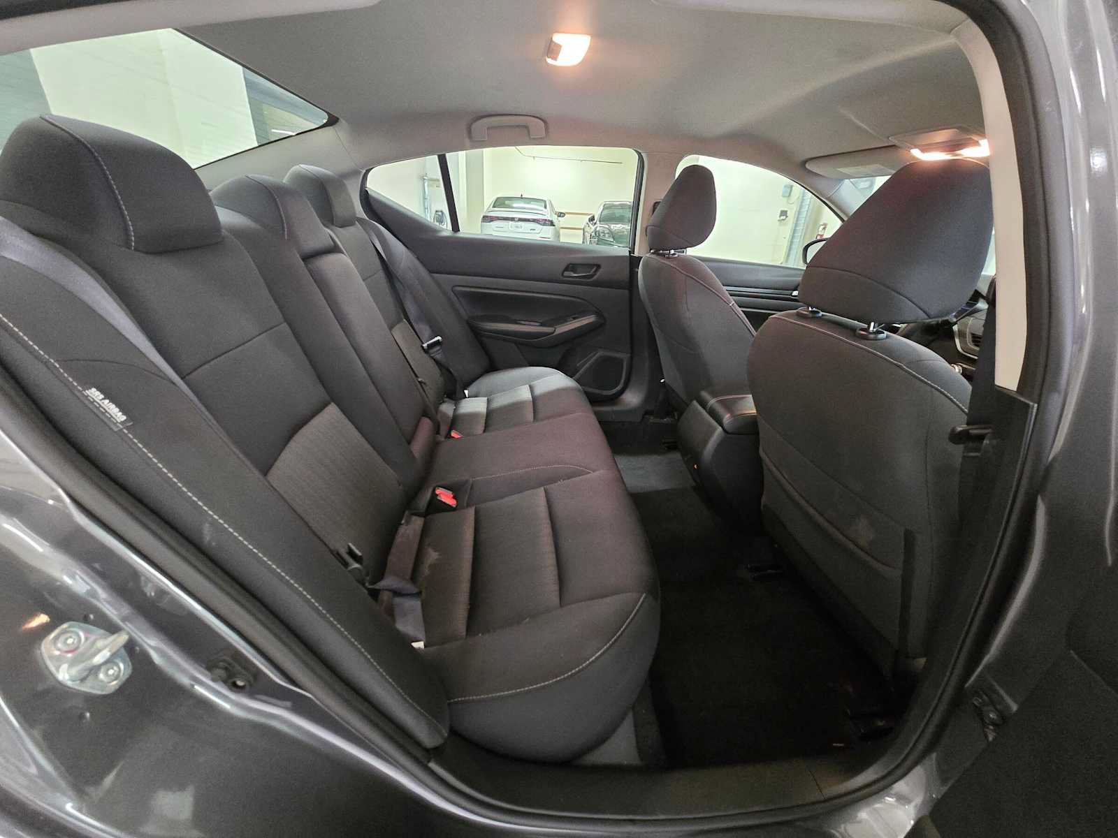 Used 2024 Nissan Altima 2.5 SV FWD image 11