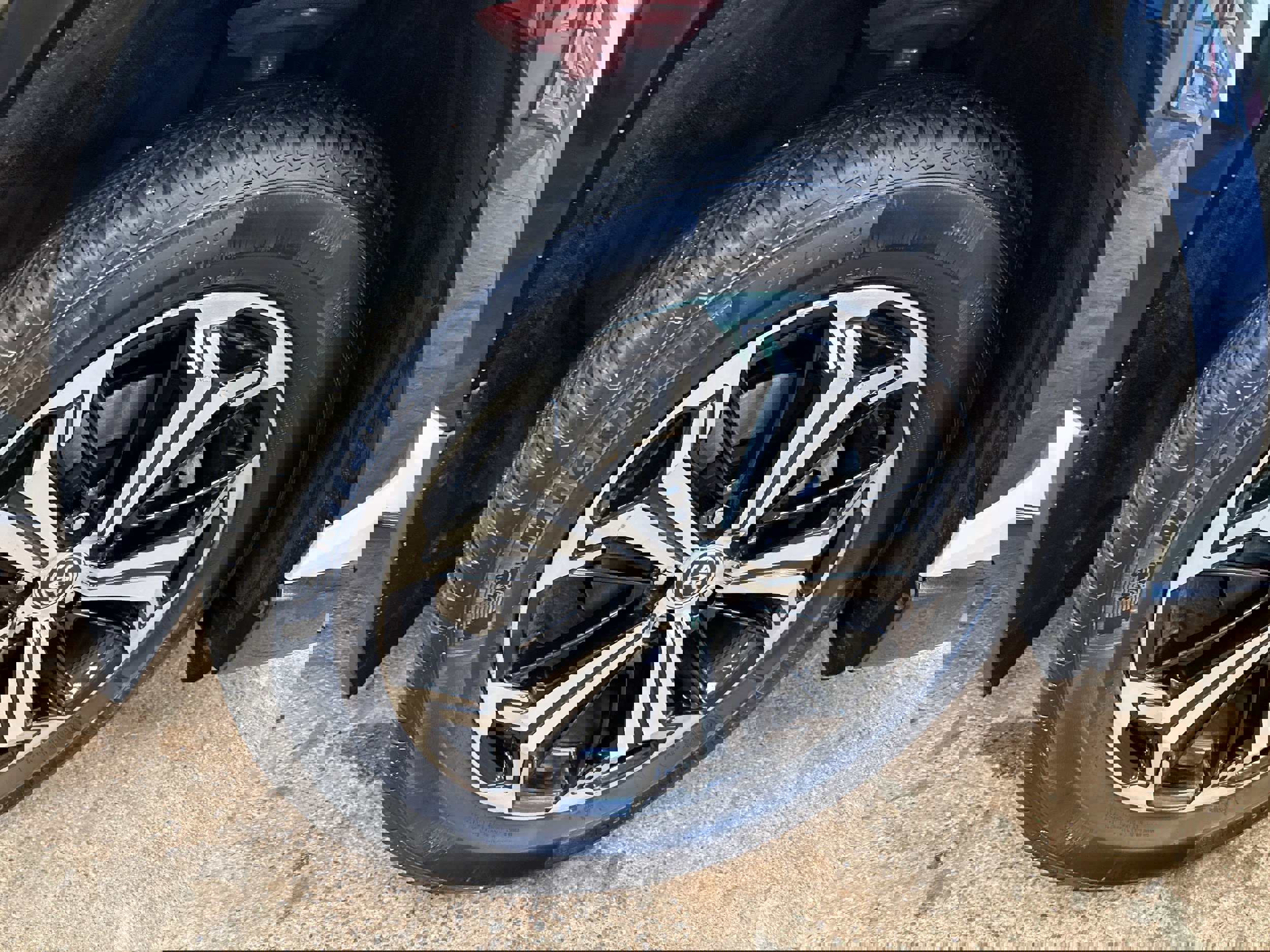 Used 2021 Toyota RAV4 XSE image 14