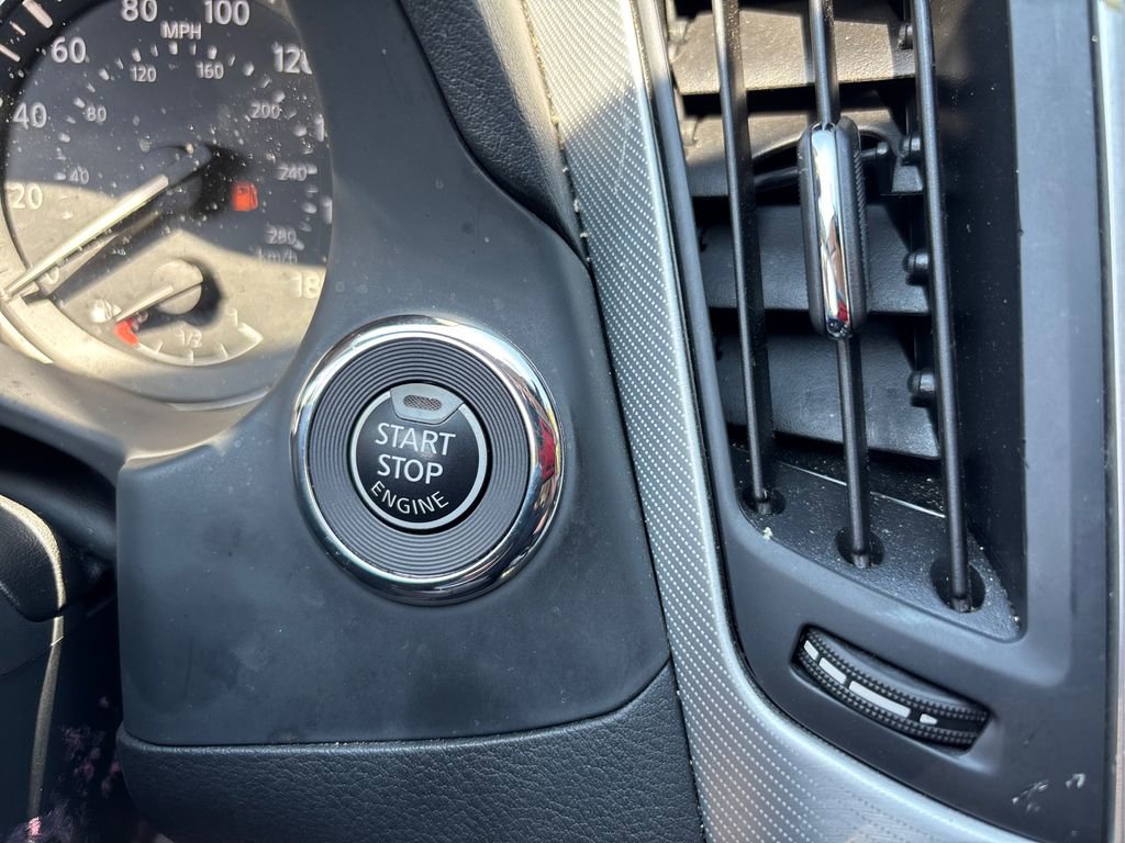 Used 2023 INFINITI Q50 Luxe w/ Cargo Package image 34