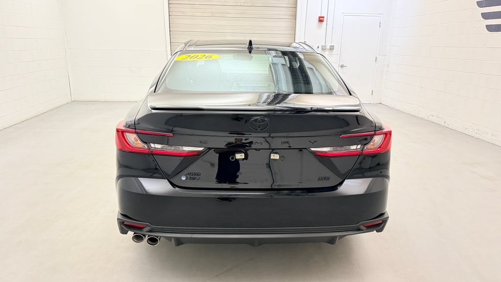 Used 2026 Toyota Camry SE w/ Convenience Package AWD/4WD image 4