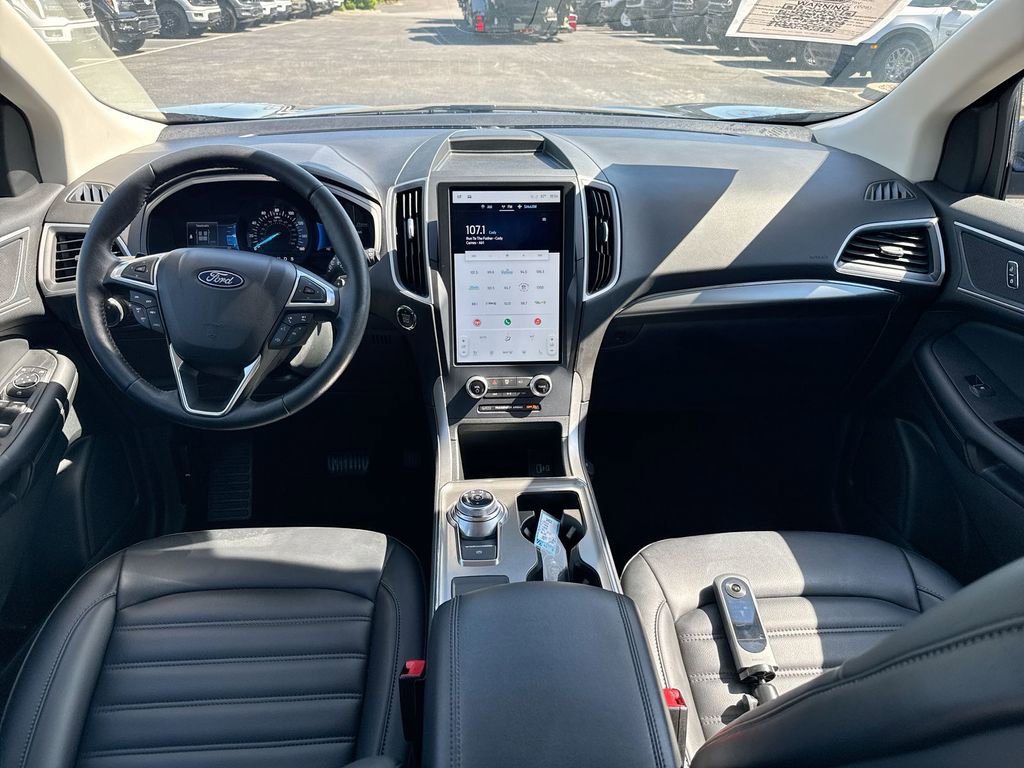 Used 2022 Ford Edge SEL w/ Convenience Package AWD/4WD image 10
