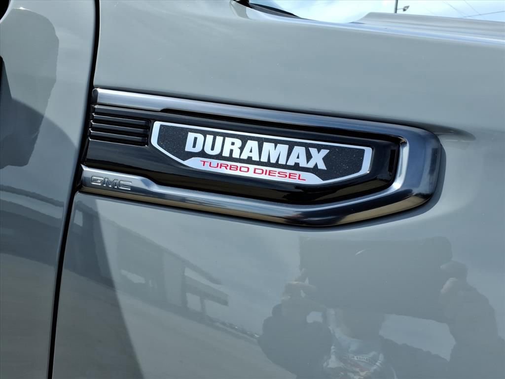 Used 2025 GMC Sierra 1500 AT4 w/ AT4 Premium Package image 10