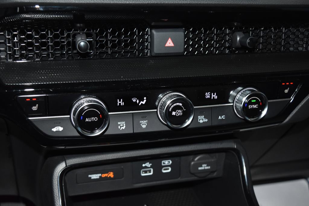 Used 2025 Honda CR-V Sport Touring image 13