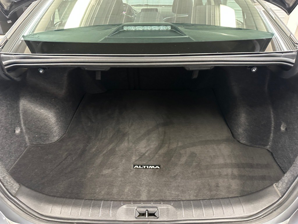 Used 2024 Nissan Altima 2.5 S FWD image 19