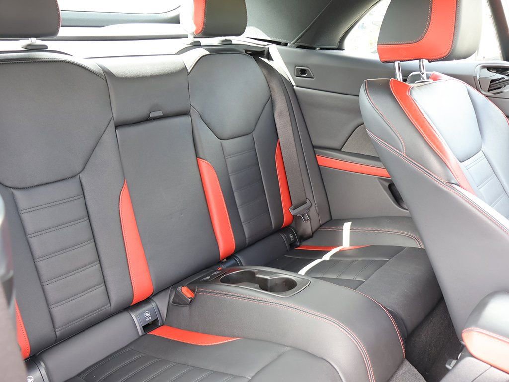 Used 2025 BMW M440i Convertible w/ Premium Package image 39
