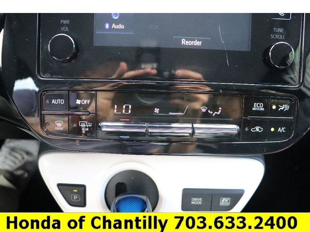 Used 2018 Toyota Prius One w/ Carpet Mat Package FWD image 17