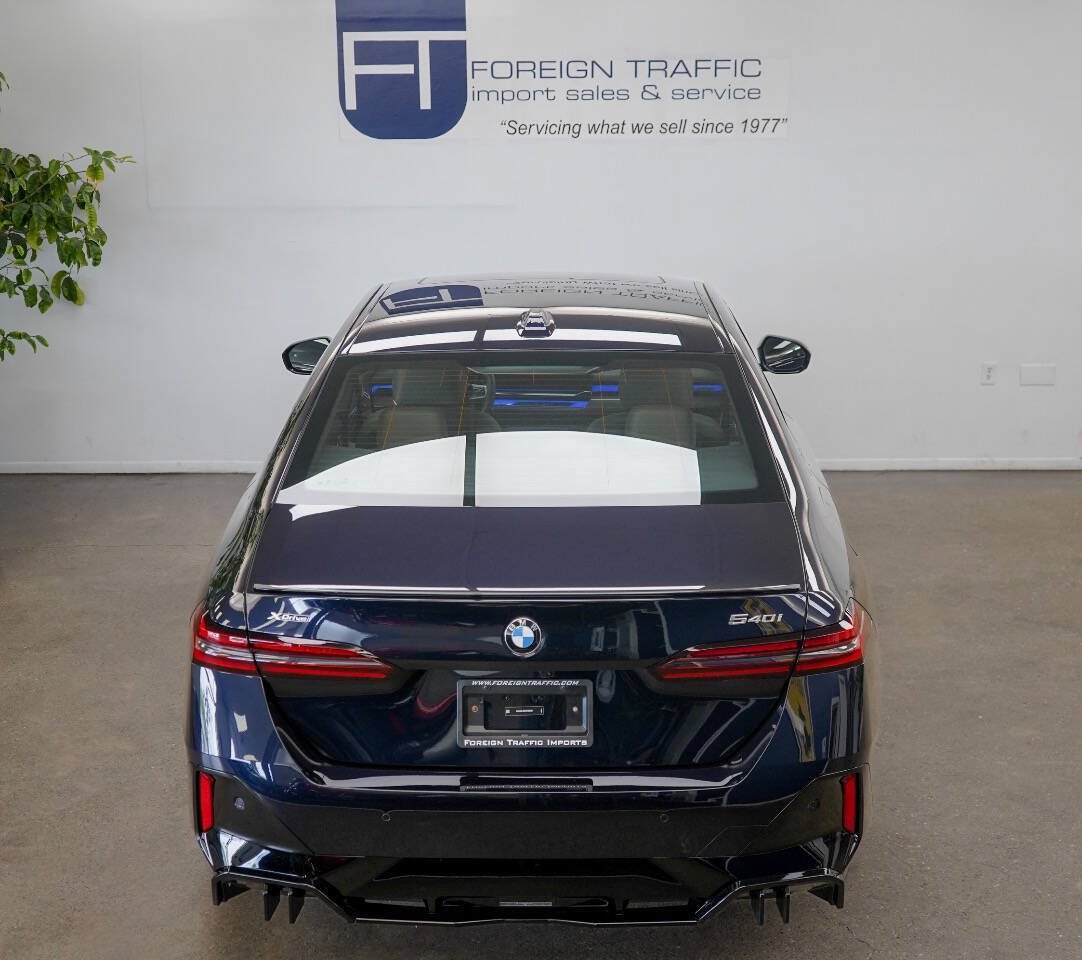 Used 2026 BMW 540i xDrive AWD/4WD image 19