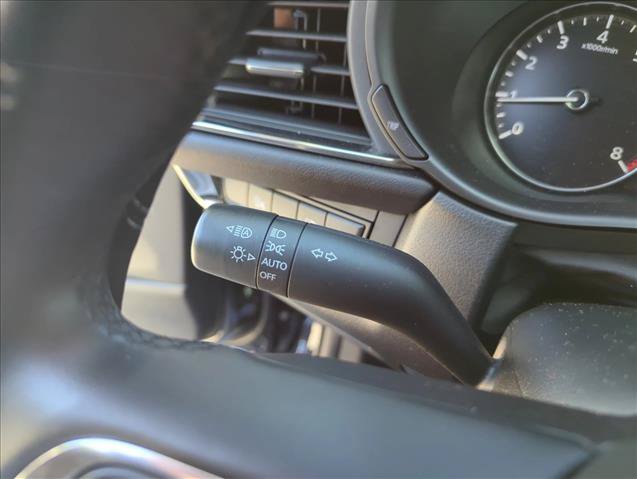 Used 2025 MAZDA CX-30 AWD 2.5 S w/ Preferred Package image 16