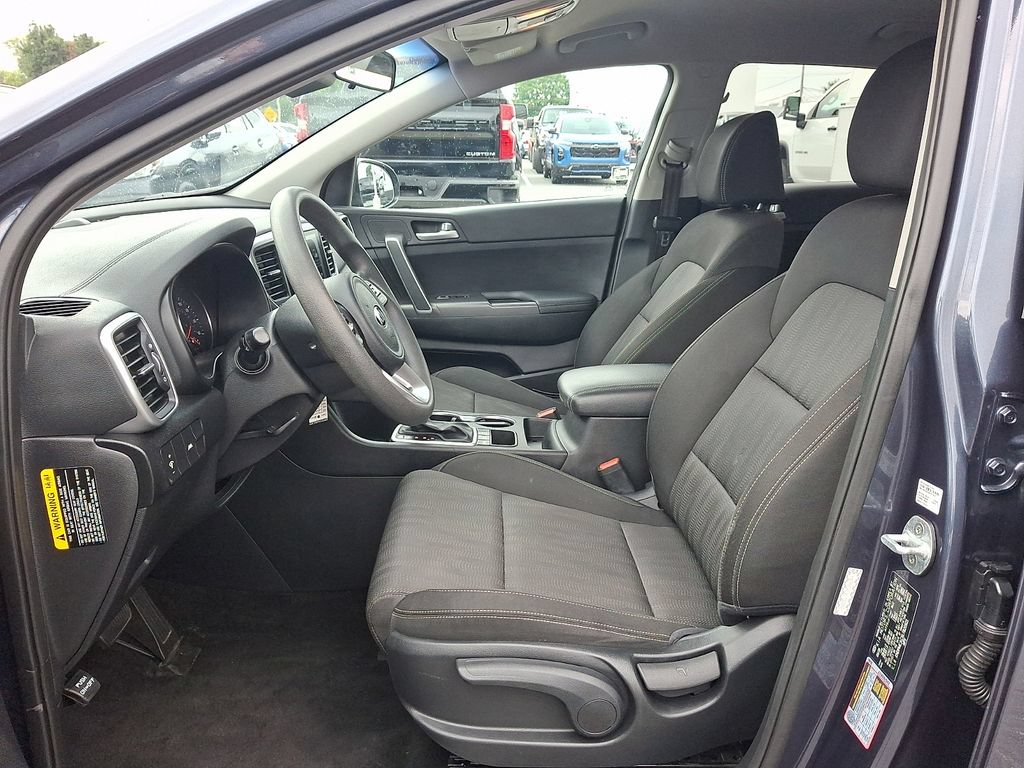 Used 2020 Kia Sportage LX AWD/4WD image 15