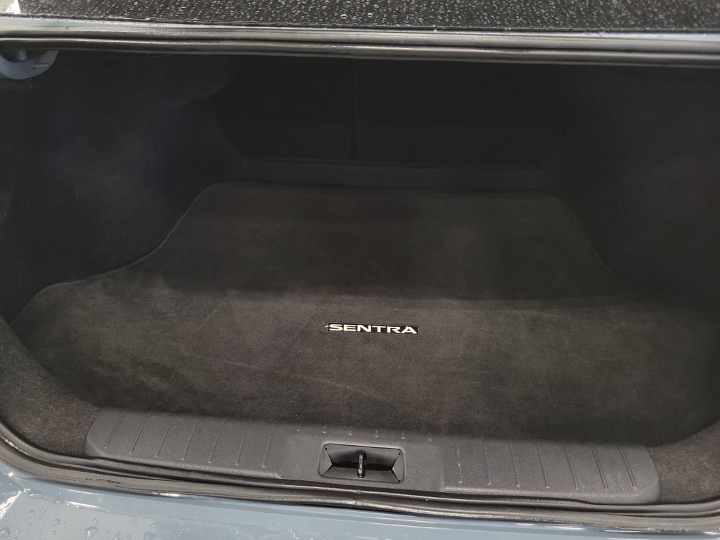 Used 2024 Nissan Sentra SV FWD image 27
