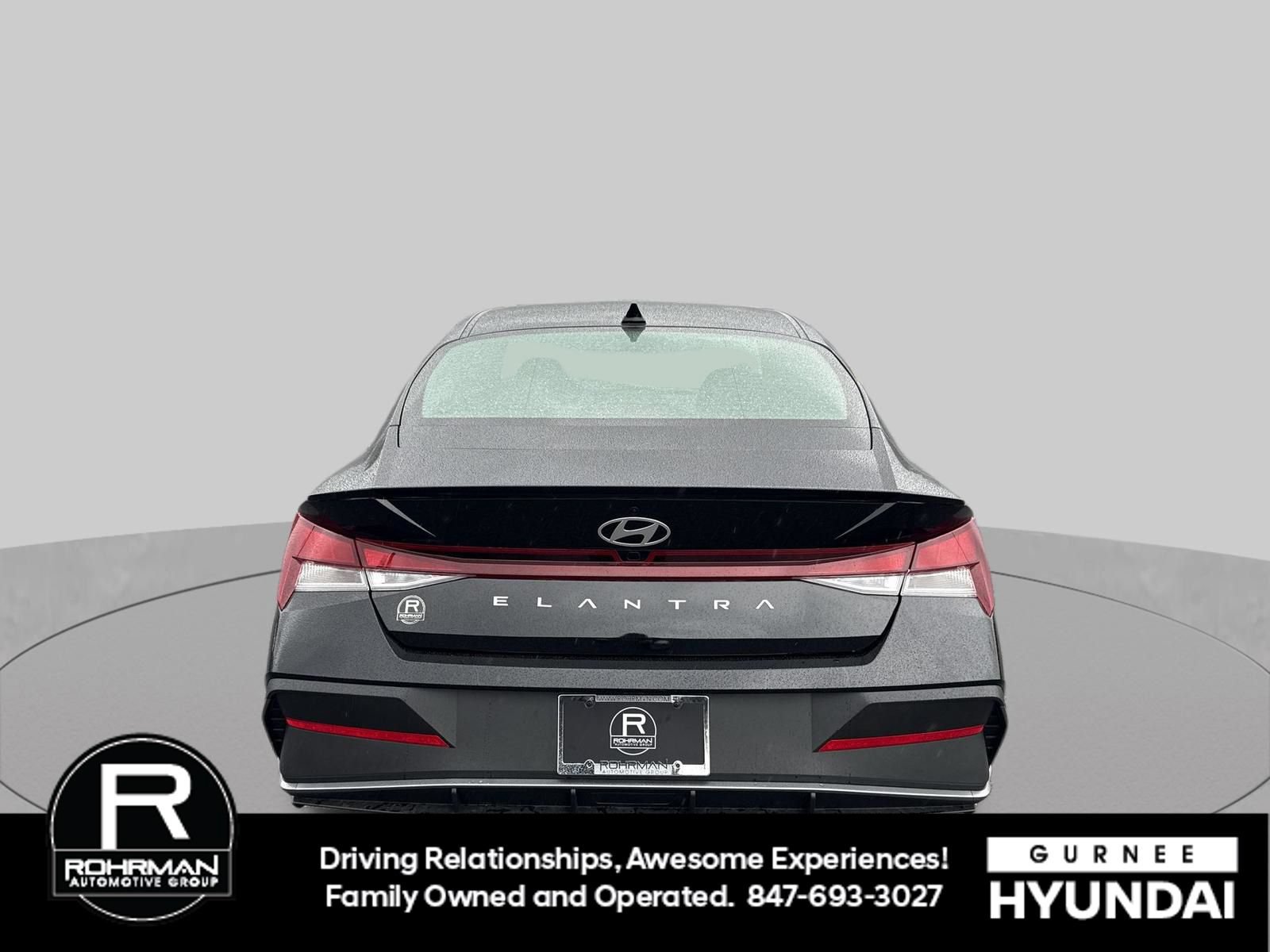 New 2026 Hyundai Elantra SEL Sport FWD image 8