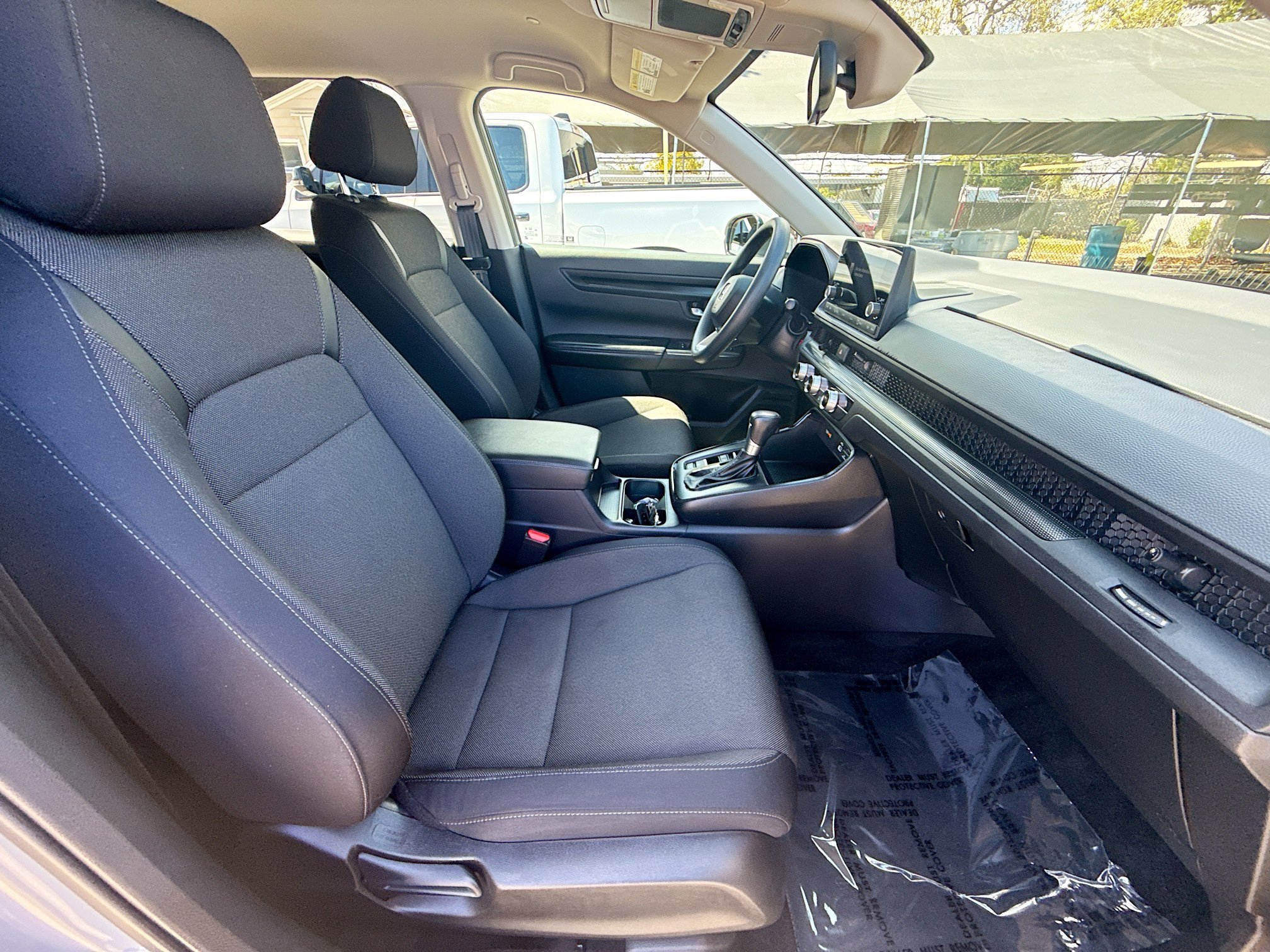 Used 2025 Honda CR-V LX image 31