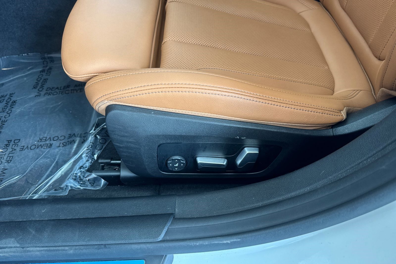 Certified 2023 BMW i4 eDrive35 w/ Premium Package RWD image 13
