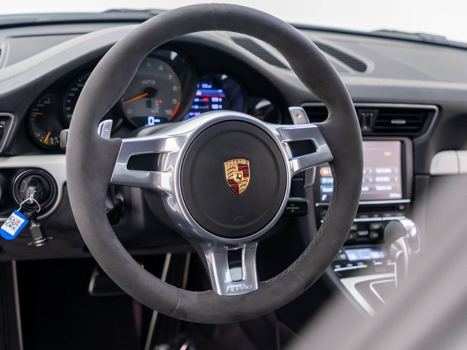 Certified 2015 Porsche 911 GT3 w/ Sound Package Plus RWD image 12