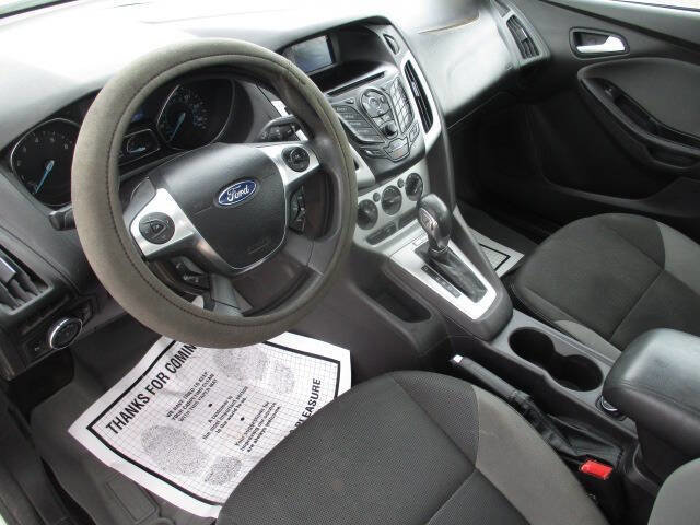 Used 2013 Ford Focus SE image 10