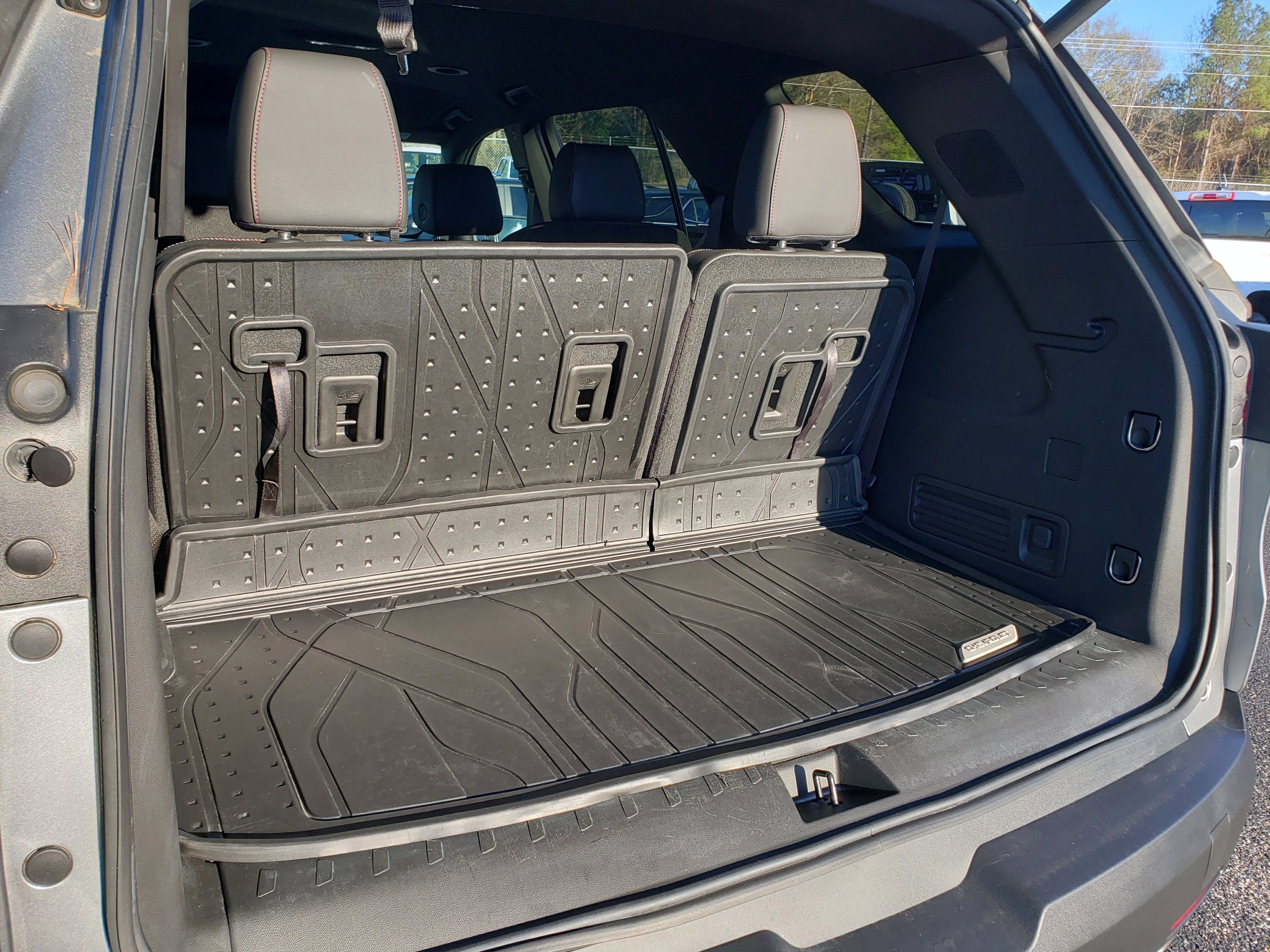 Used 2023 Chevrolet Traverse RS w/ LPO, Floor Liner Package image 10