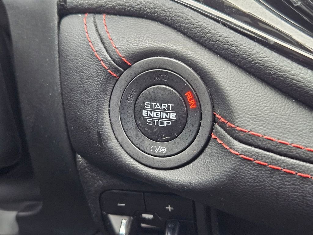 Certified 2025 Dodge Durango GT image 17