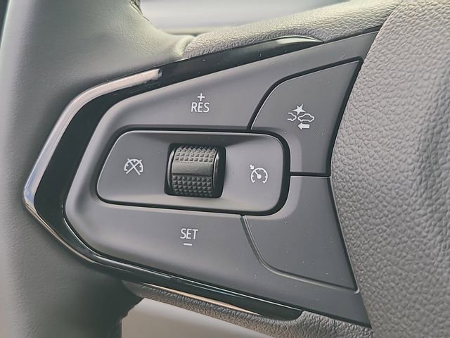 New 2027 Chevrolet Bolt LT w/ Comfort Package image 23