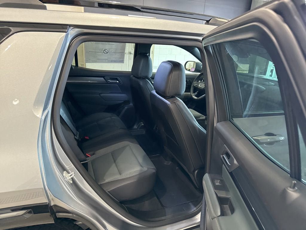New 2026 GMC Terrain AT4 w/ Convenience Package III AWD/4WD image 14