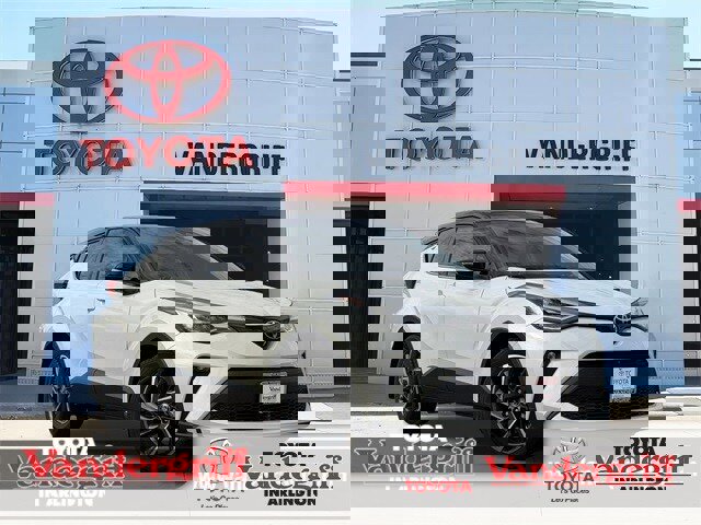 Certified 2021 Toyota C-HR Limited image 1