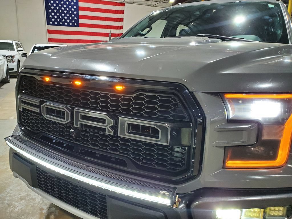 Used 2018 Ford F150 Raptor w/ Equipment Group 802A Luxury AWD/4WD image 46