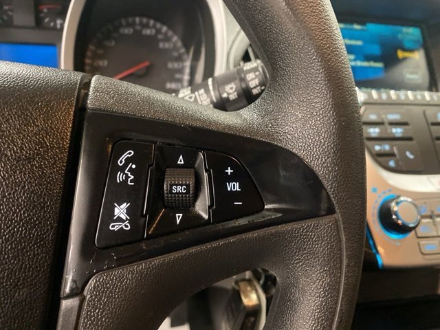 Used 2017 Chevrolet Equinox LS image 14