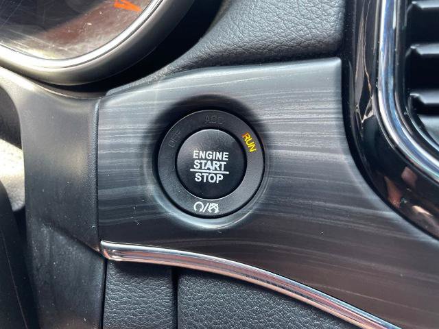 Used 2019 Jeep Grand Cherokee Limited w/ Luxury Group II AWD/4WD image 24