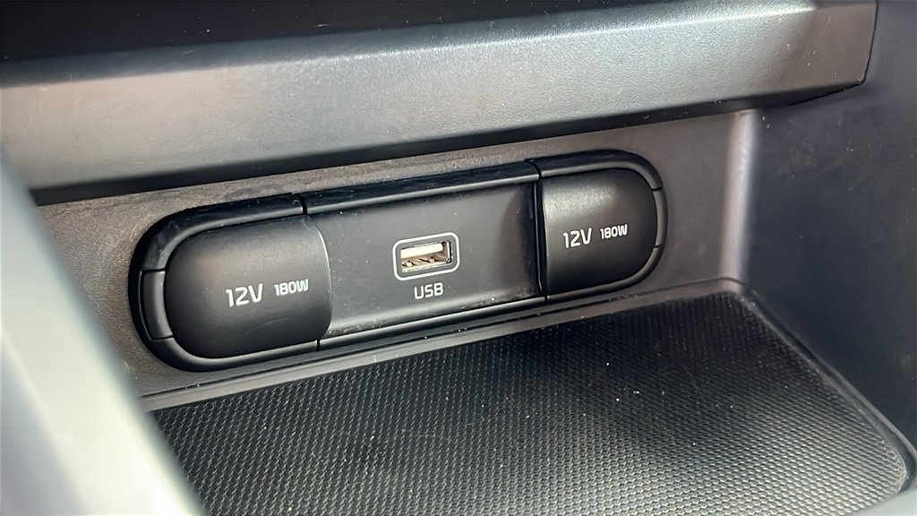 Used 2021 Kia Soul LX image 29