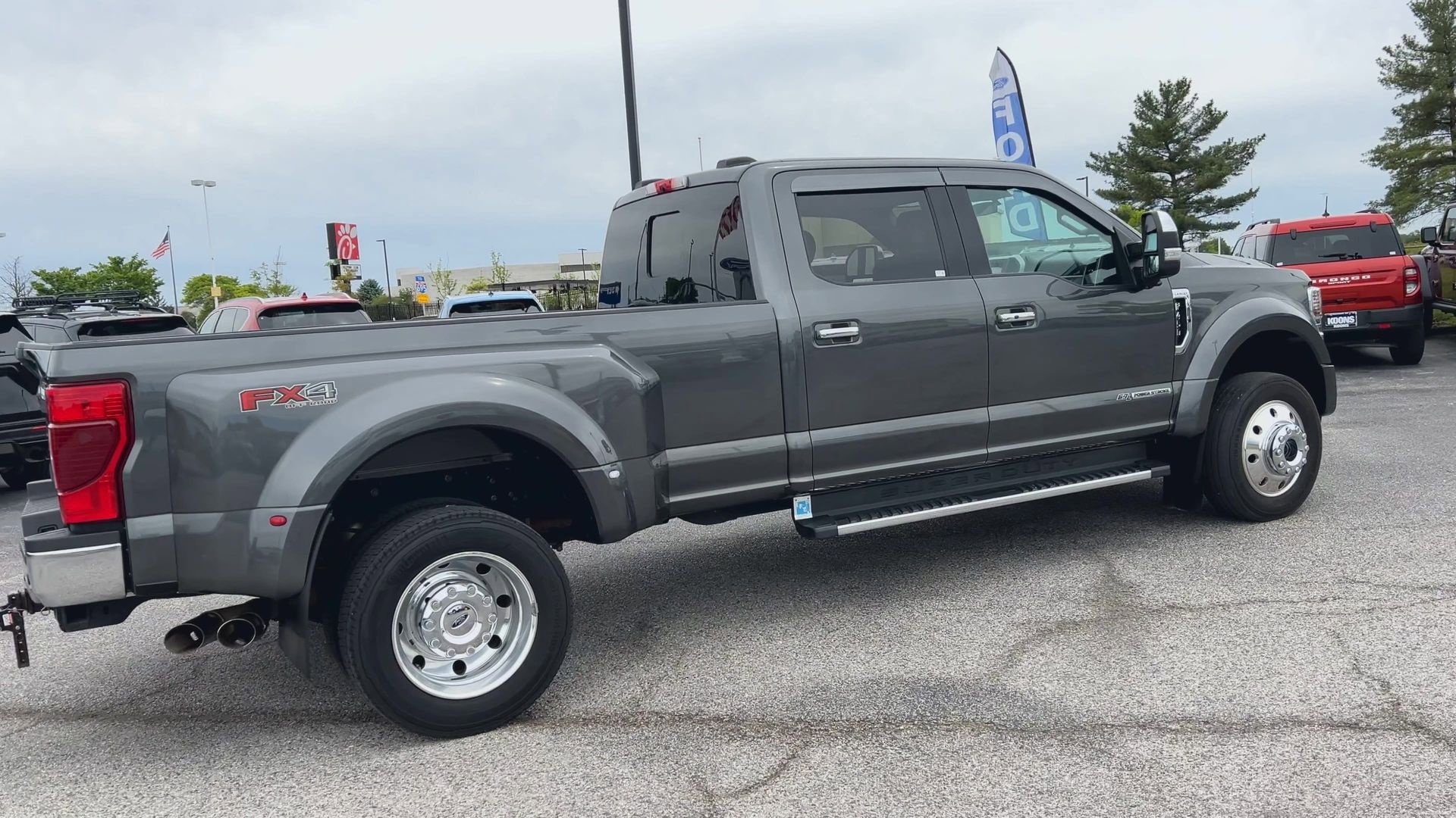 Used 2020 Ford F450 Lariat w/ Lariat Ultimate Package AWD/4WD image 12