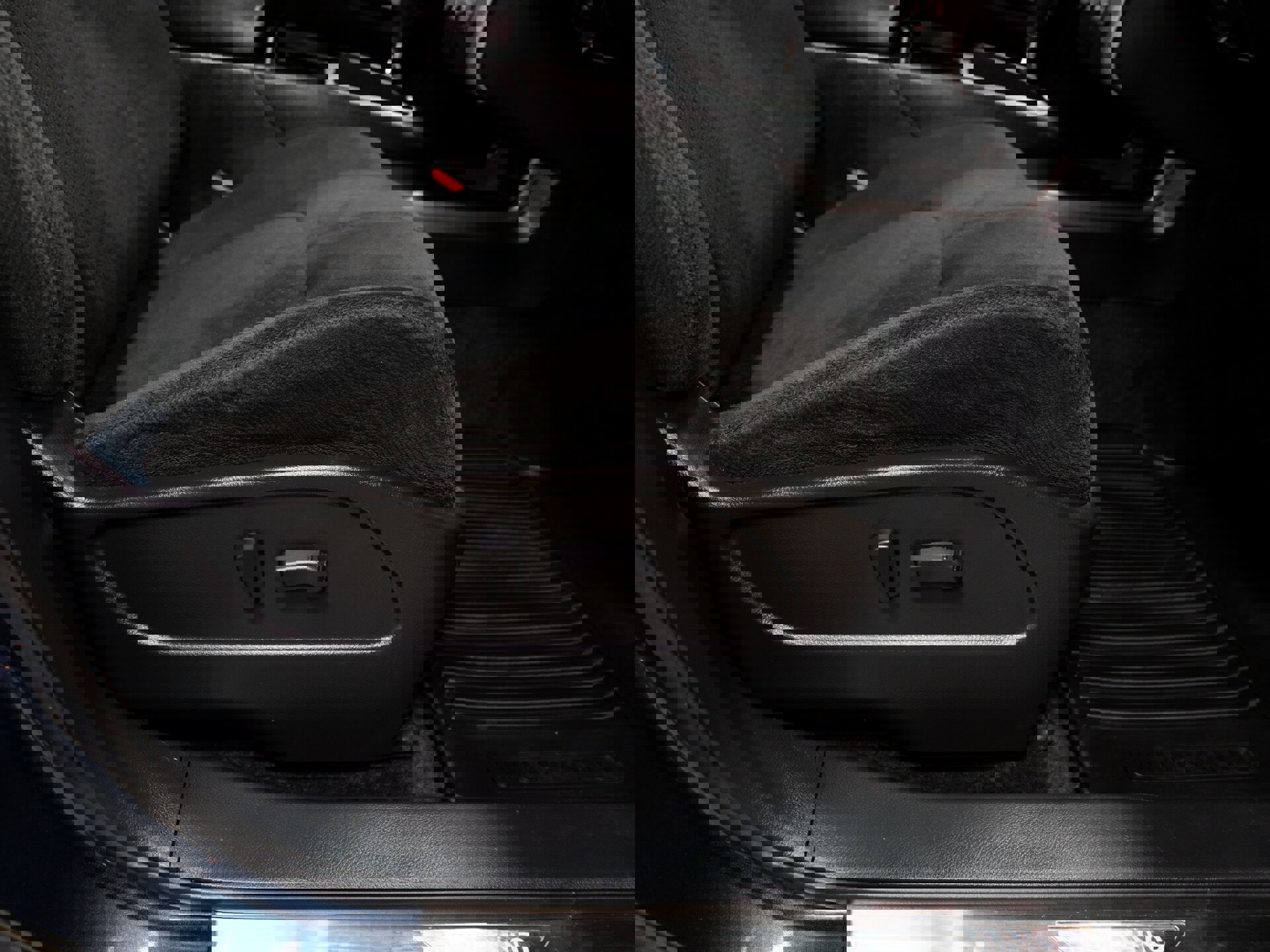 Used 2014 Nissan Murano SV w/ Value Package image 32